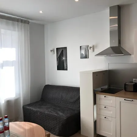 Pernavas Park & Bed 公寓 里加